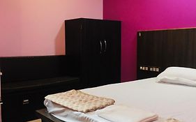 Chanda Palace Guest House